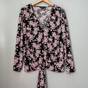 Banana Republic Size Small Black Pink Ditzy Floral Stretch Knit Tie Front Top